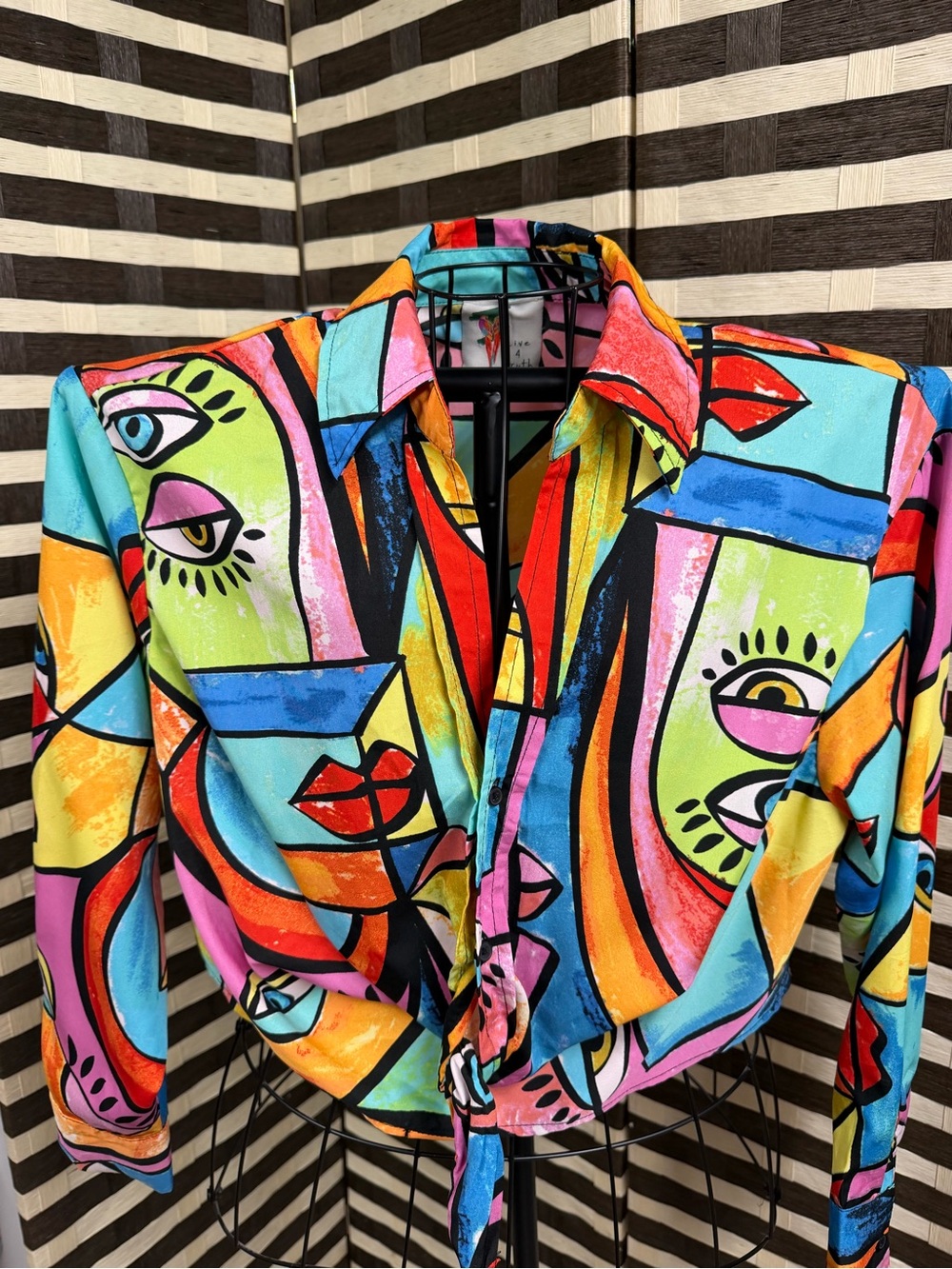Anthropology Live 4 Truth Womens Large Cropped Tropical Blouse Bohemian Abstract - Picture 2 of 12